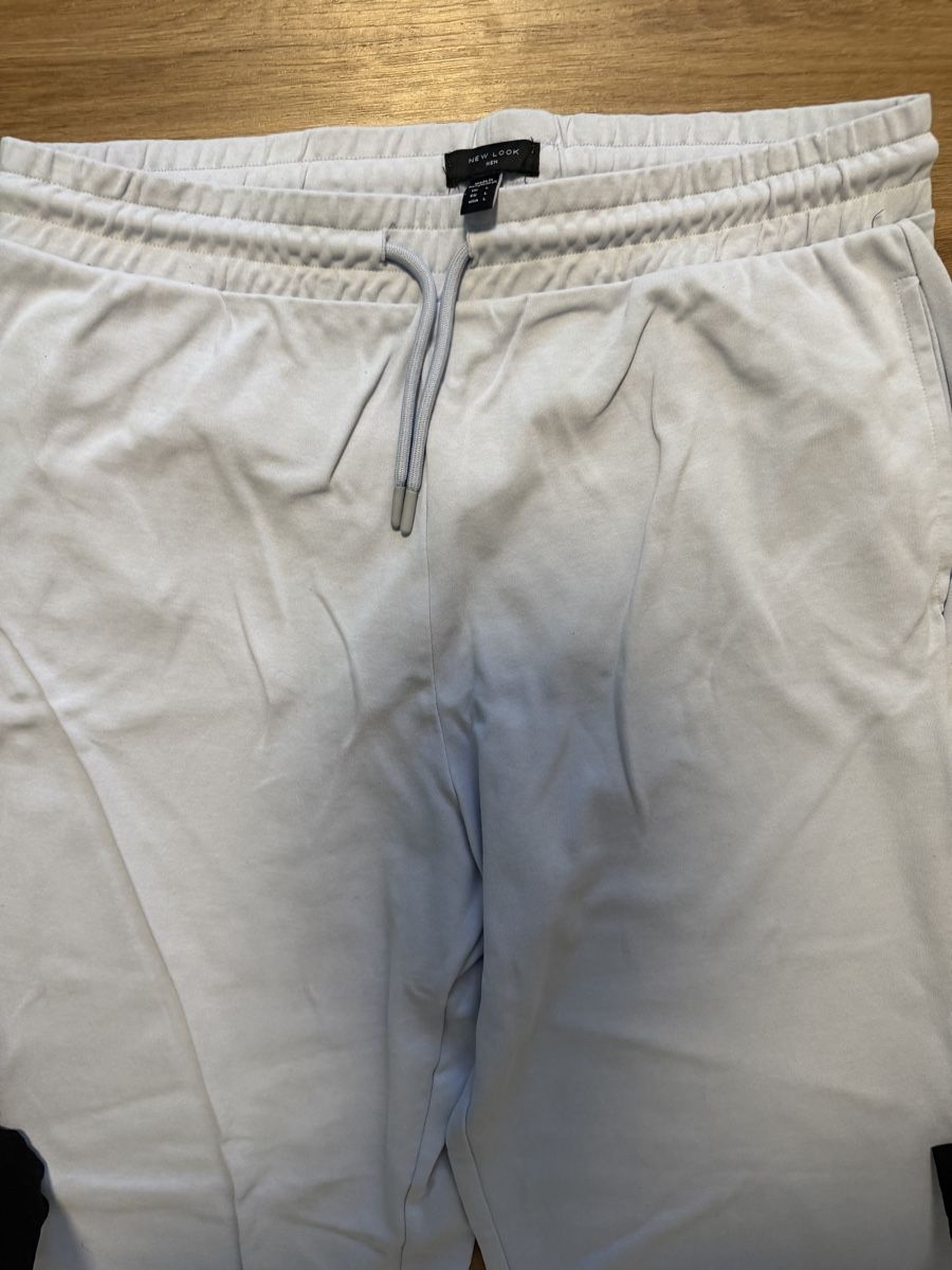 Completi: Herren Trainingsanzug New Look Grösse L hellblau  – Usato da Bassersdorf venduto da Sandy456 6