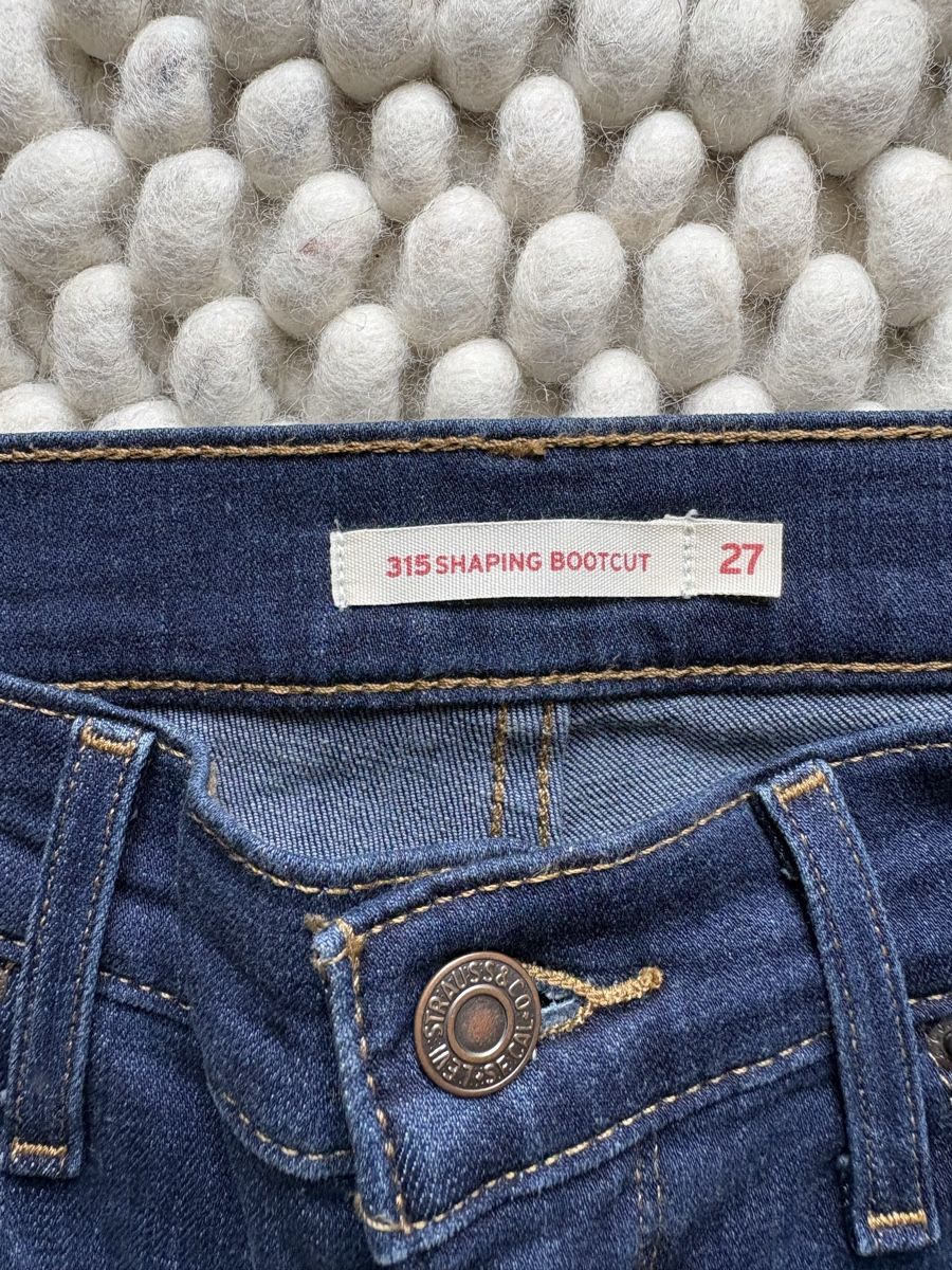 Levi's Jeans: Levis 315 Shaping Bootcut Jeans, W27/L30 – Gebraucht aus Zürich von Rpapad 3