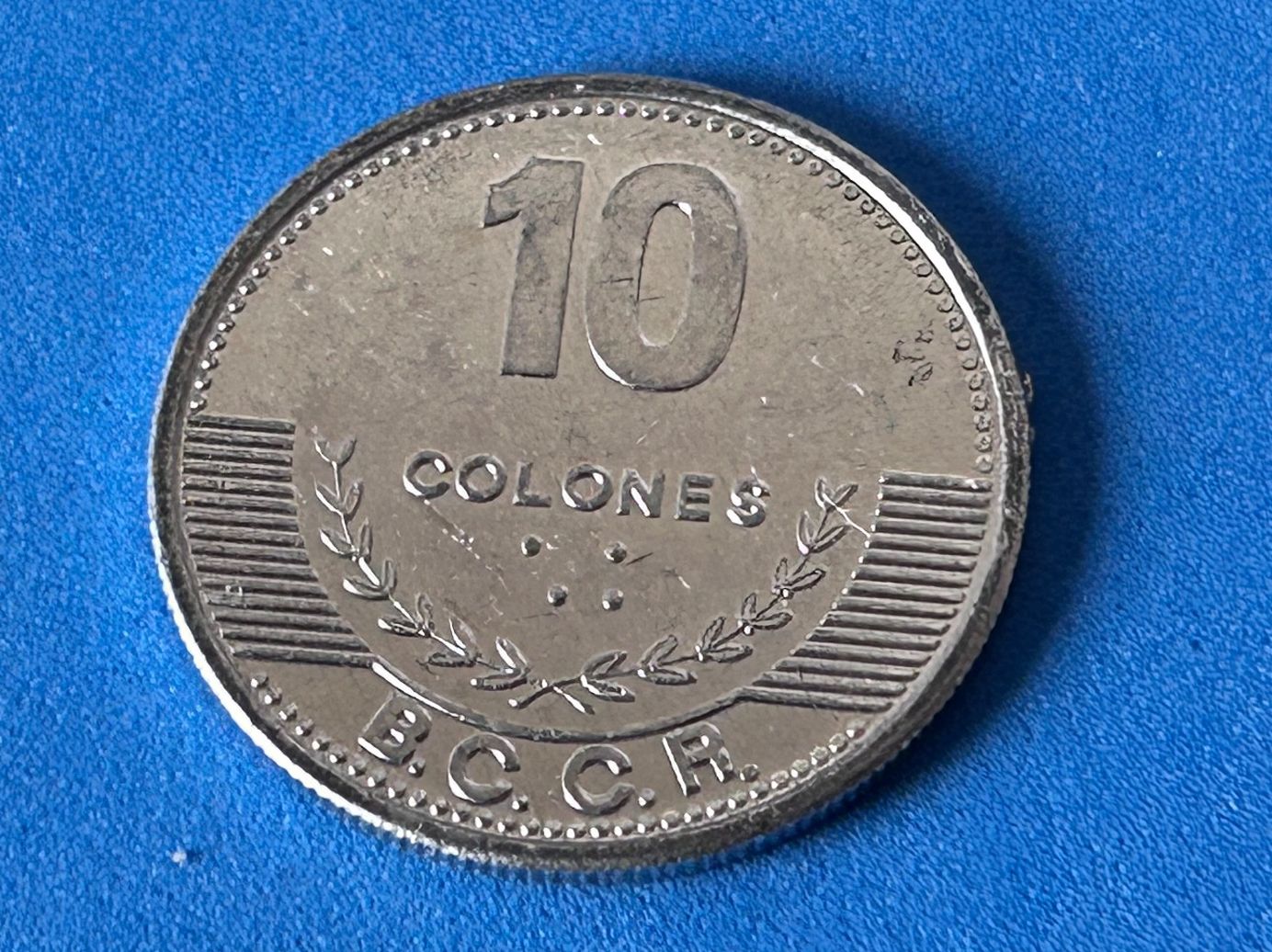 Alle Münzen: Costa Rica - 10 Colones 2012 – Gebraucht aus Corcelles NE von AJKader