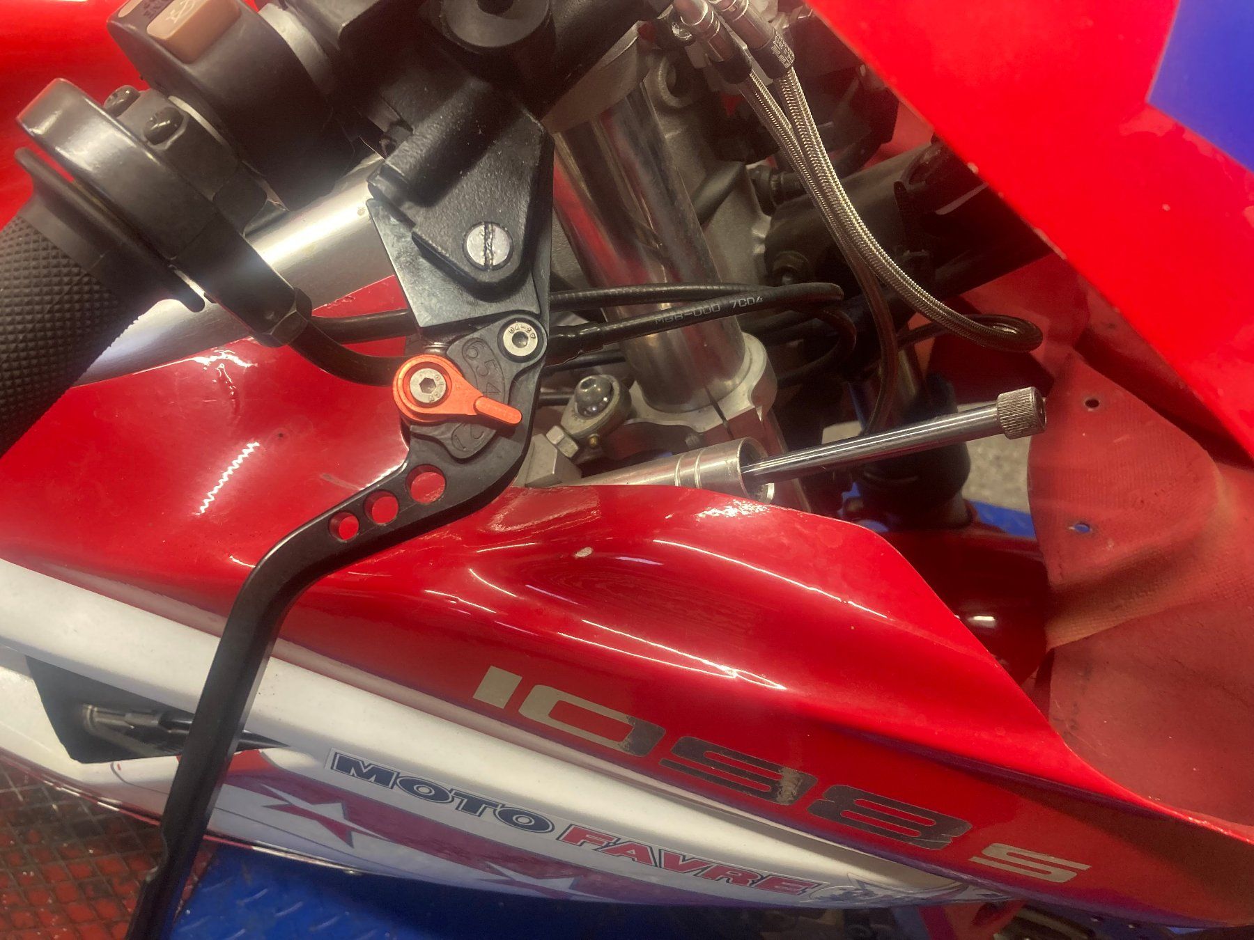 Honda Strada: Honda VTR1000F – Usato da Fully venduto da RC30-1988 7