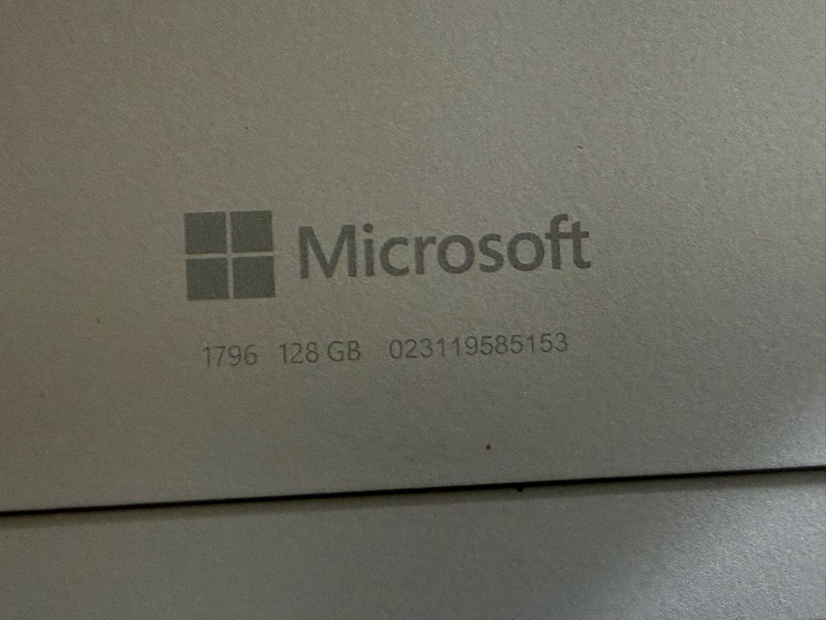 Microsoft Tablettes PC: Microsoft Surface Pro 1796 128GB   – D'occasion à Oensingen par aziri123 6