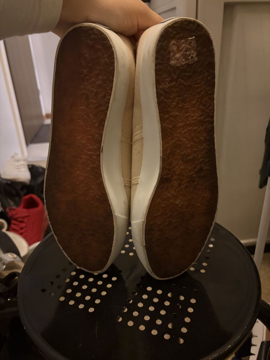 Superga Scarpe da donna: Beige Suprega Schuhe – Usato da Olten venduto da edona_muslija 2