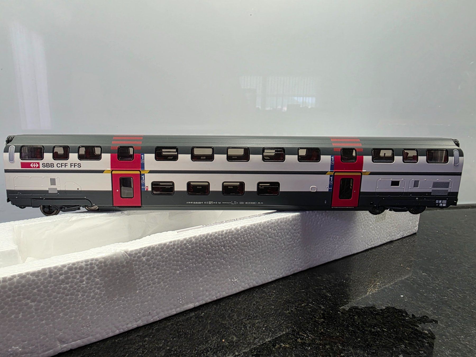 Roco Modellini di ferrovie: Roco SBB IC2000 Dosto 1. Klasse HO AC – Usato da Schwarzenburg venduto da hebusch54 1