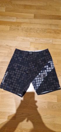 kurze Hose TAPOUT