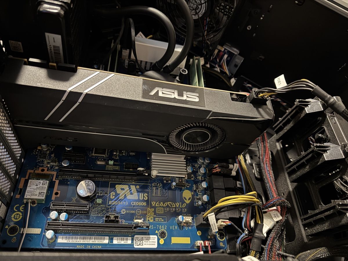 Alienware PCs: Gaming PC Alienware Area 51 R2 – Gebraucht aus Hindelbank von Foxds81 5