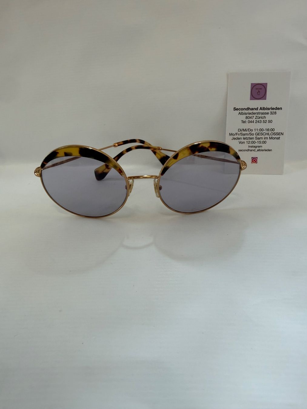 Miu Miu Occhiali & Lenti: Miu Miu Sonnenbrille – Usato da Zürich venduto da SecondhandZurich