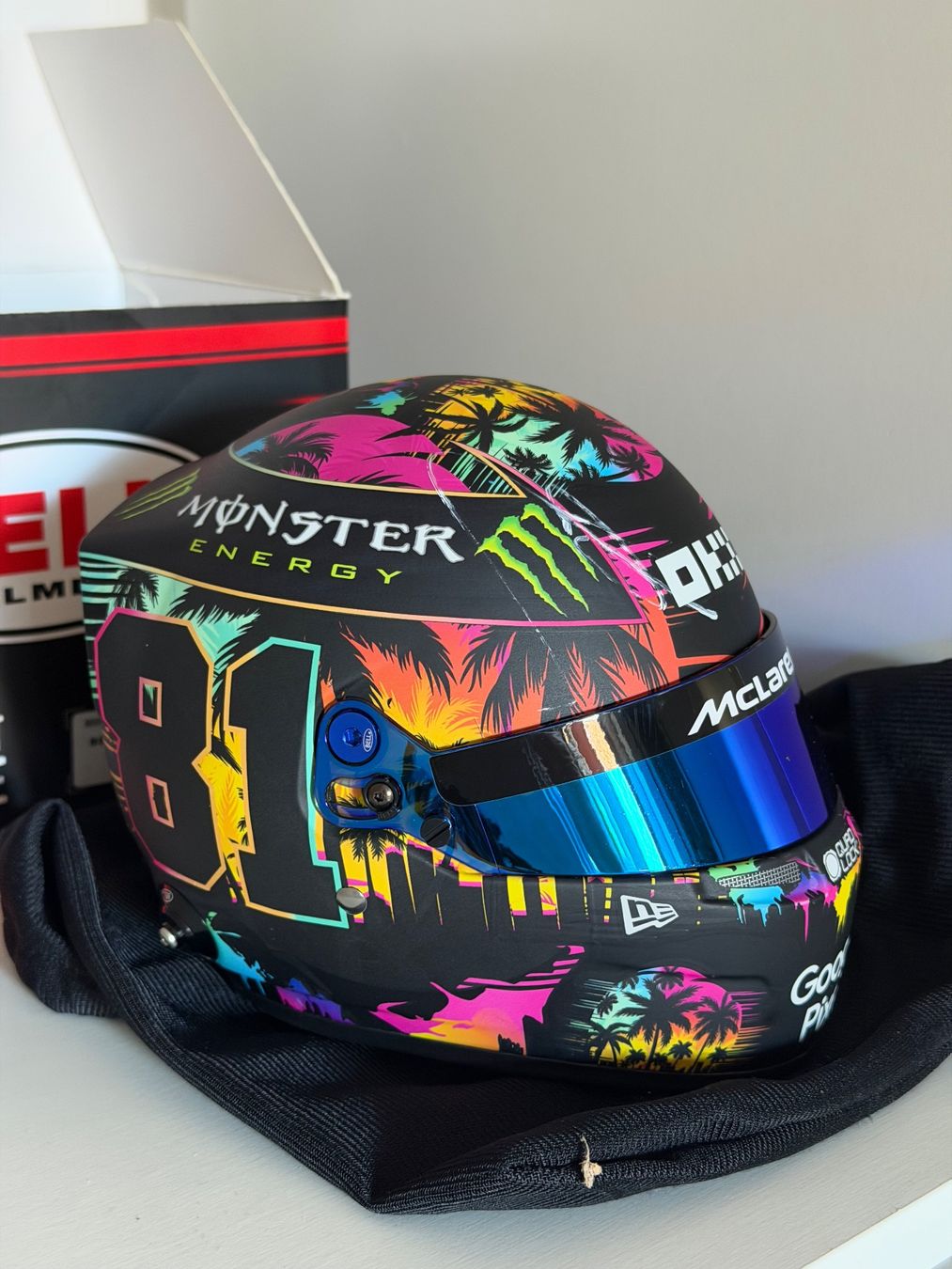 Autografi: Oscar piastri signed mini helmet – Usato da Lumino venduto da mar_9pn2