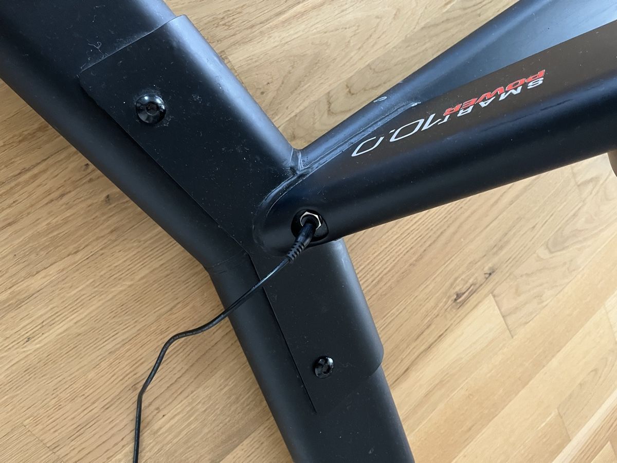 Decathlon Hometrainer: Pro-Form Smart Power 10.0 Spin Bike mit Display & Hanteln – Usato da Schönenberg TG venduto da ere_g6hm 5