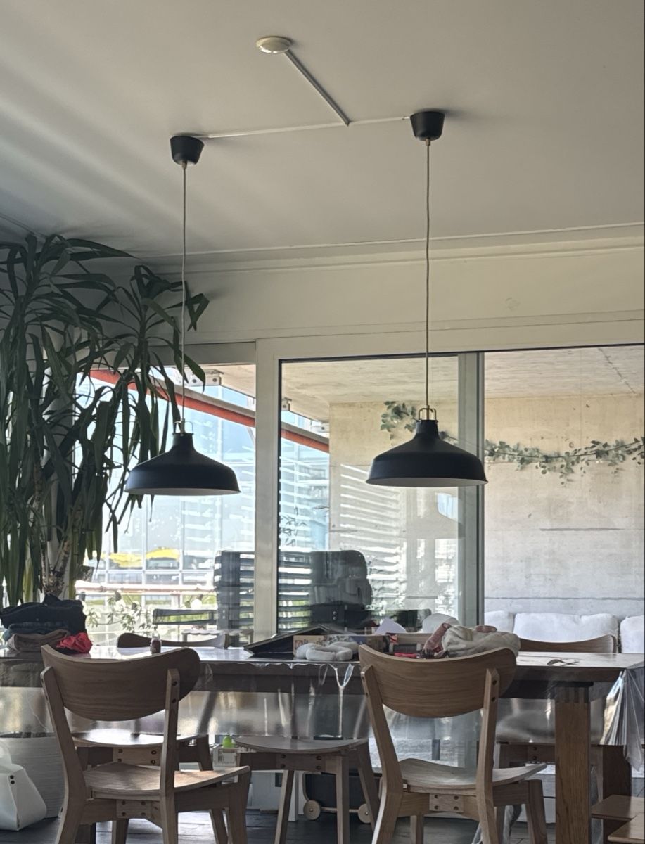 Ikea Kronleuchter & Deckenlampen: 2x IKEA RANARP Hängeleuchte, schwarz, 38 cm – Gebraucht aus Zürich von TinyColors