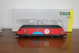 Trix 22413 Re 460 100 Jahre Circus Knie NEU