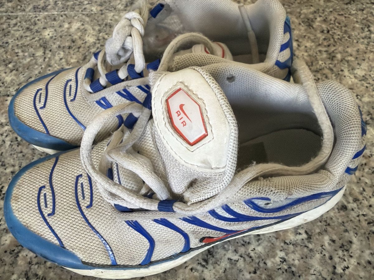 Scarpe da uomo: Tennis Nike 5 -6 ans – Usato da Hittnau venduto da Pat_yl7f