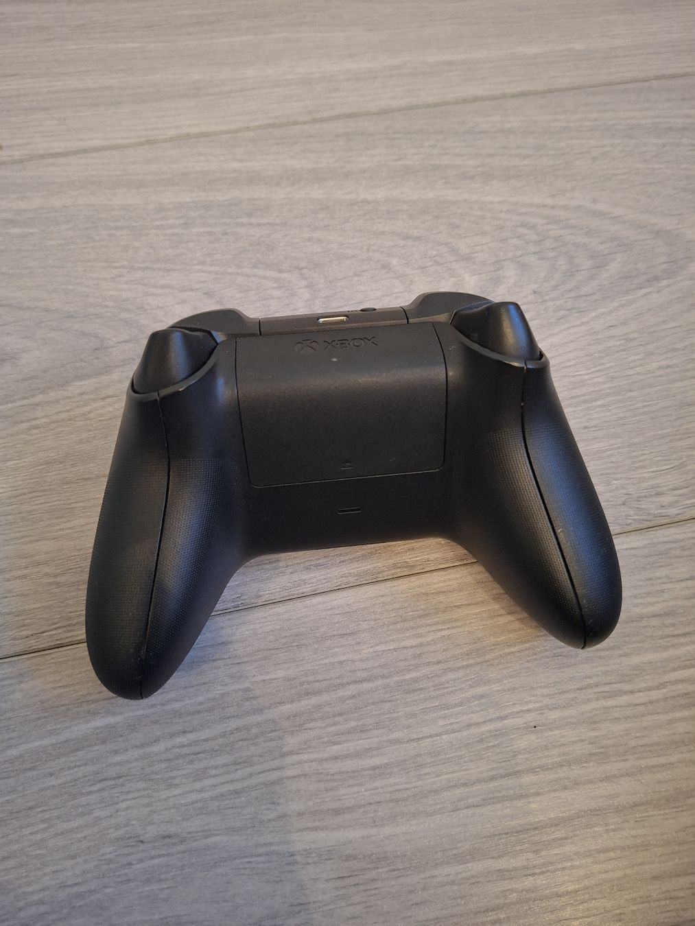 Controller: X Box Wireless Controllet – Gebraucht aus Berikon von shark1972 1