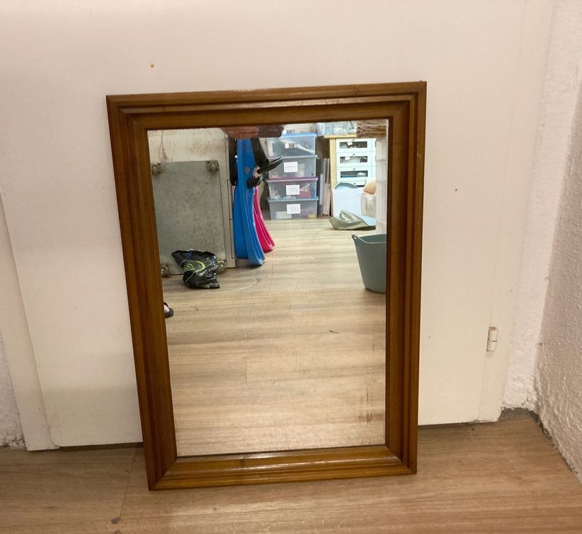 Alter Spiegel mit Massivholz Rahmen Kaufen auf Ricardo