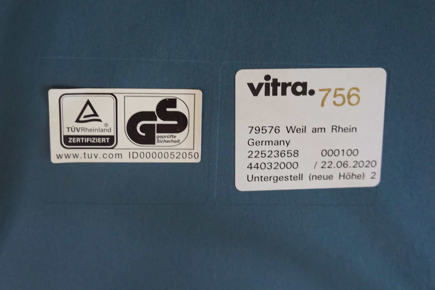 Vitra Chaises: Eames Plastic Armchair DAR (Vitra) – D'occasion à Hausen am Albis par Miles15 2