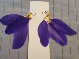 Ohrringe violett 15 cm neu