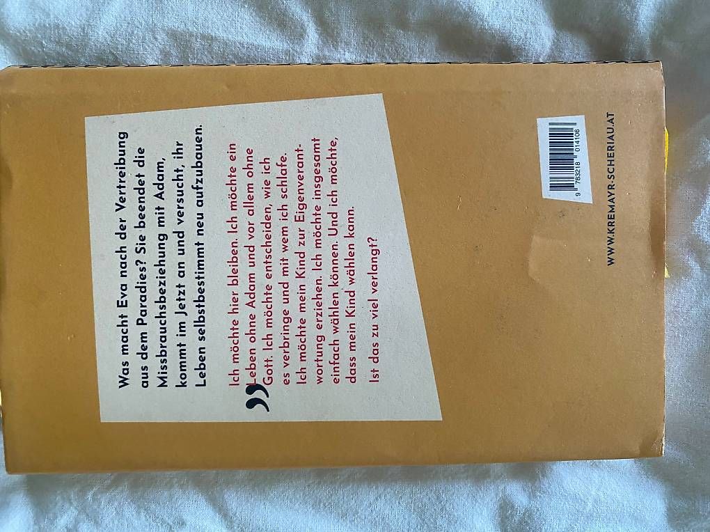 Livres: Malus von Simone Hirth – D'occasion à Zürich par iri_cyr9 1
