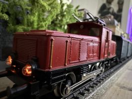Märklin 29215 SBB Ee 3/3 digital Güterzug