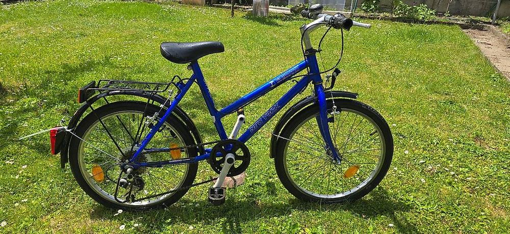 La boutique Top Vélo, anciens magazines et livres