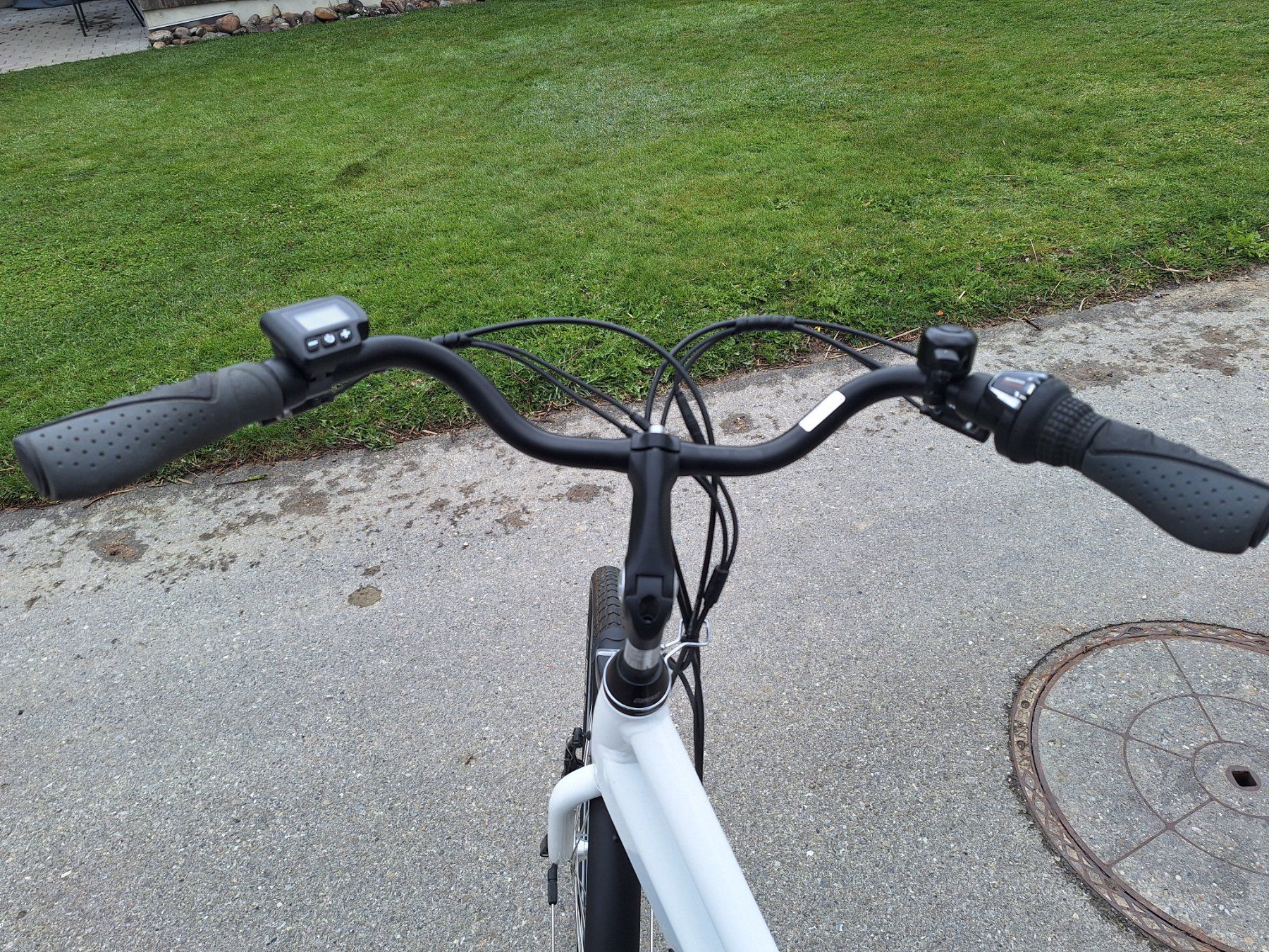 Leopard Velos: City E-Bike LEOPARD – Gebraucht aus Messen von Pfoesi 1