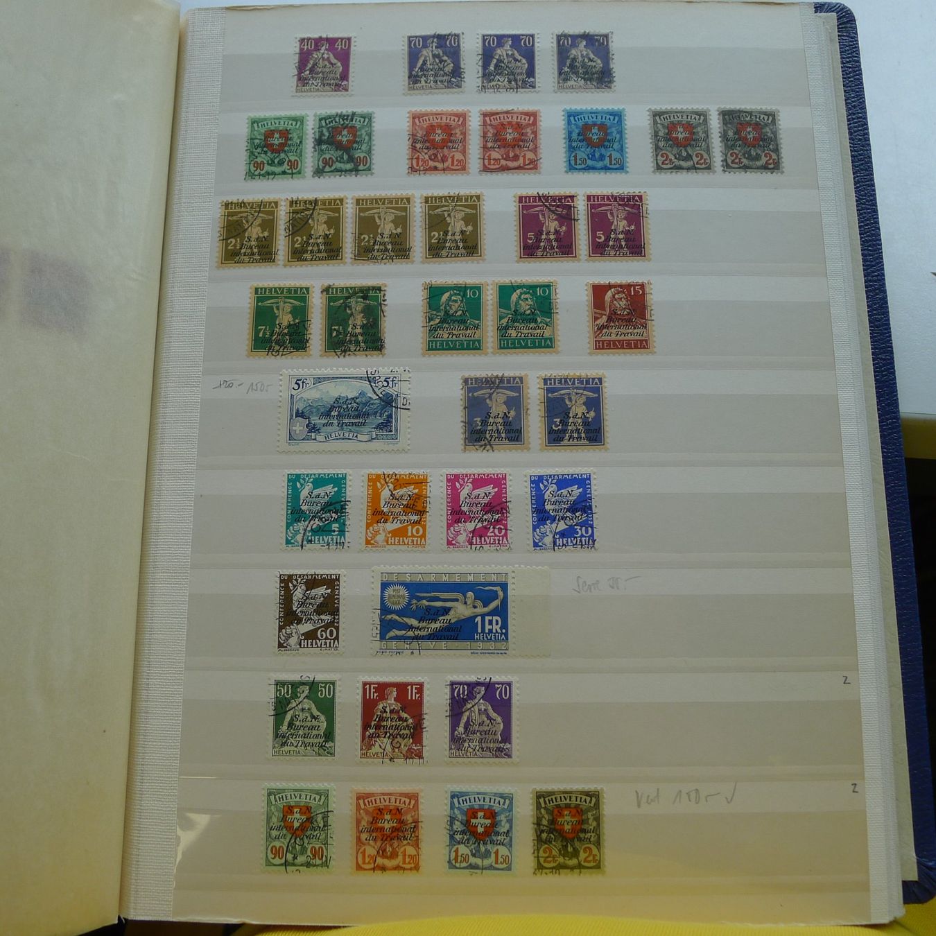 Tutti i francobolli: 1918-1965, Starke Sammlung Dienstmarken, Kat: 5000.-+ – Usato da Sursee venduto da Luzernerraute 8
