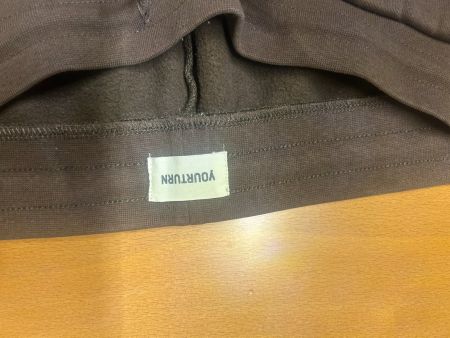 Pantalon de jogging Yourturn marron, état d'occasion