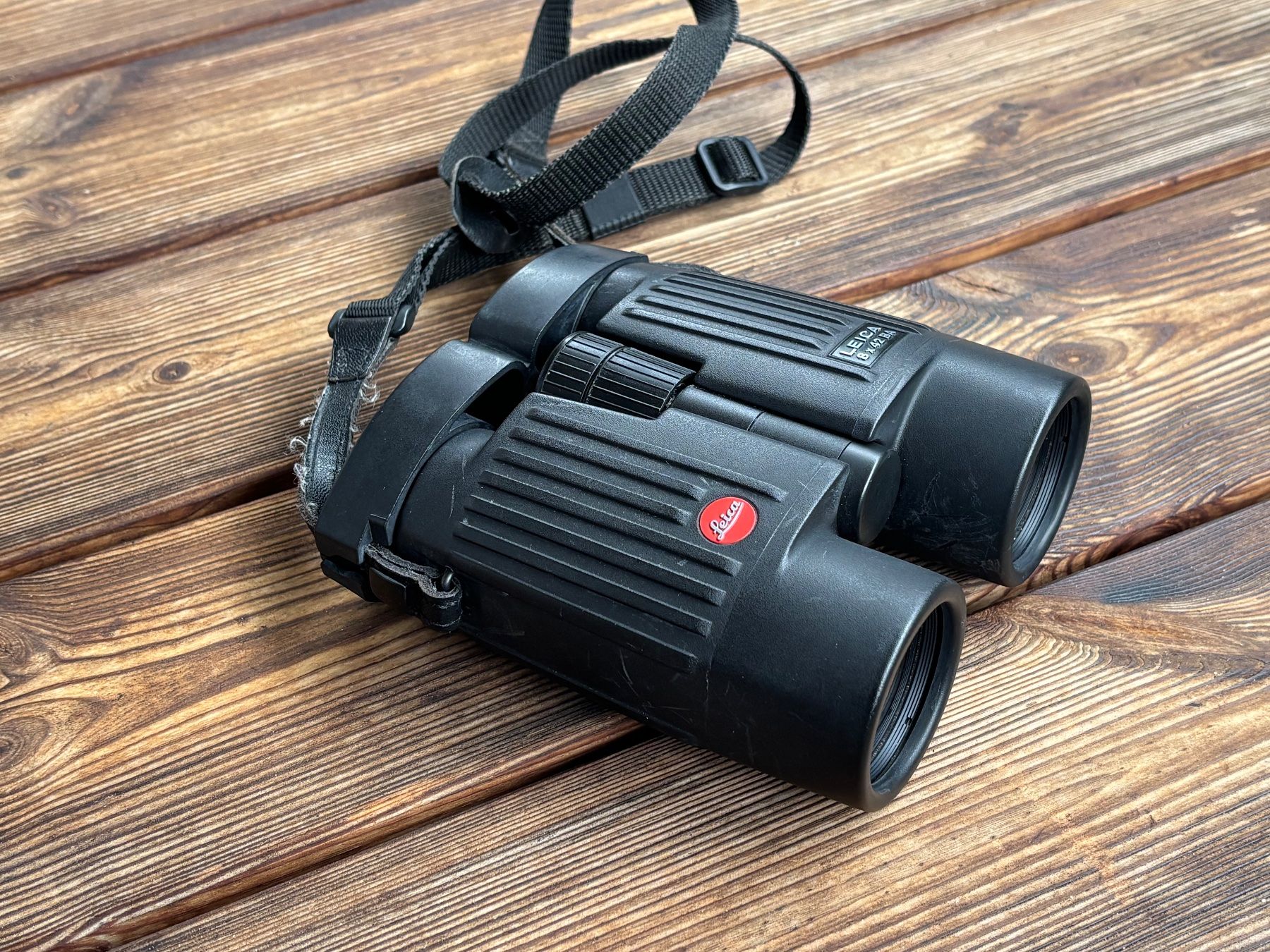 Leica Binocoli: LEICA Feldstecher Fernglas 8 x 42 BA – Usato da Lüchingen venduto da Eeizo