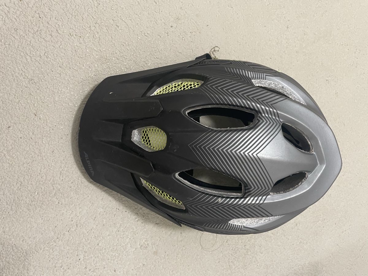 Caschi: Helm – Usato da Sargans venduto da Didis