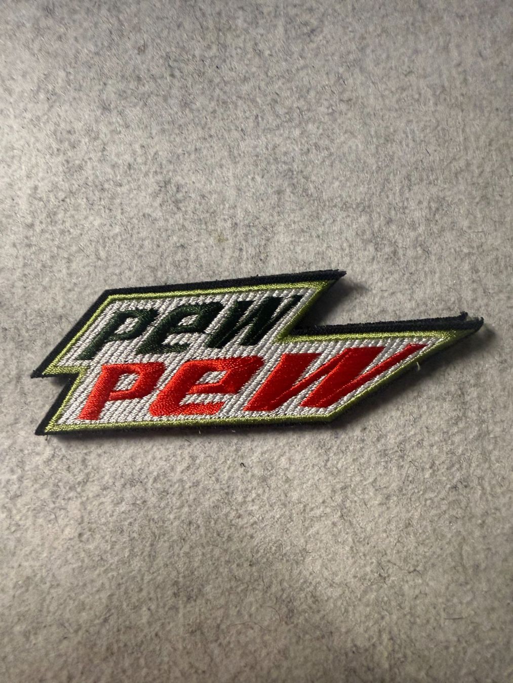 Plaquettes & Badges: Patch Velcro neuf – Neuf (Voir description) à Carouge GE par joey.79