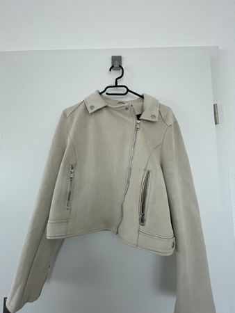 Cremeweisse Damenjacke von Primark