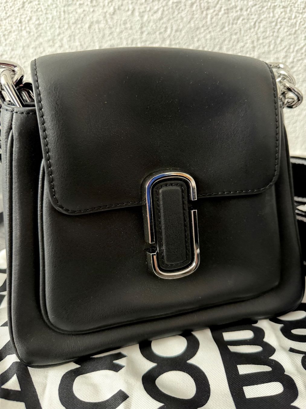 Marc Jacobs Borse: MARC JACOBS THE J MARC CHAIN MINI SATCHEL – Usato da Liebefeld venduto da pia_bern 2