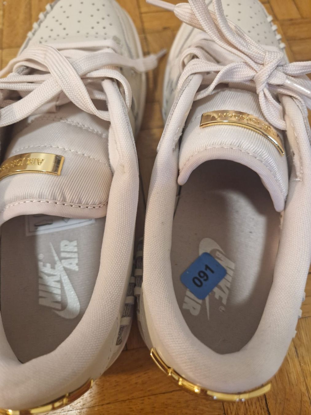 Damenschuhe: Chaussures Air Jordan – Neu (gemäss Beschreibung) aus Morges von MGaming 5