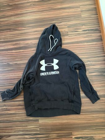 2 Pullover von under Armour 1x L 1x XL