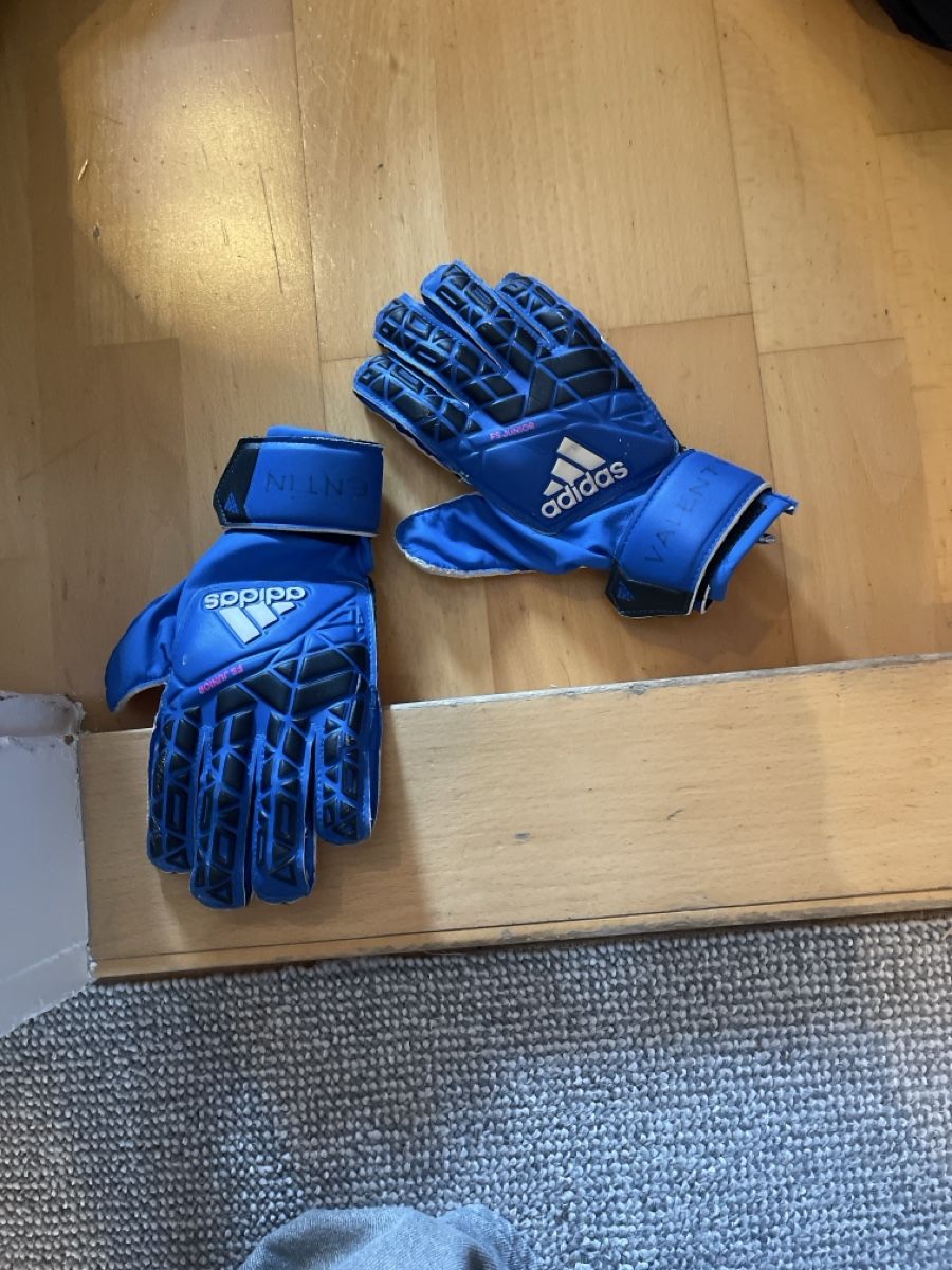 Adidas Handschuhe & Handstulpen: Adidas Torwarthandschuhen – Gebraucht aus Zürich von hellovelo 1