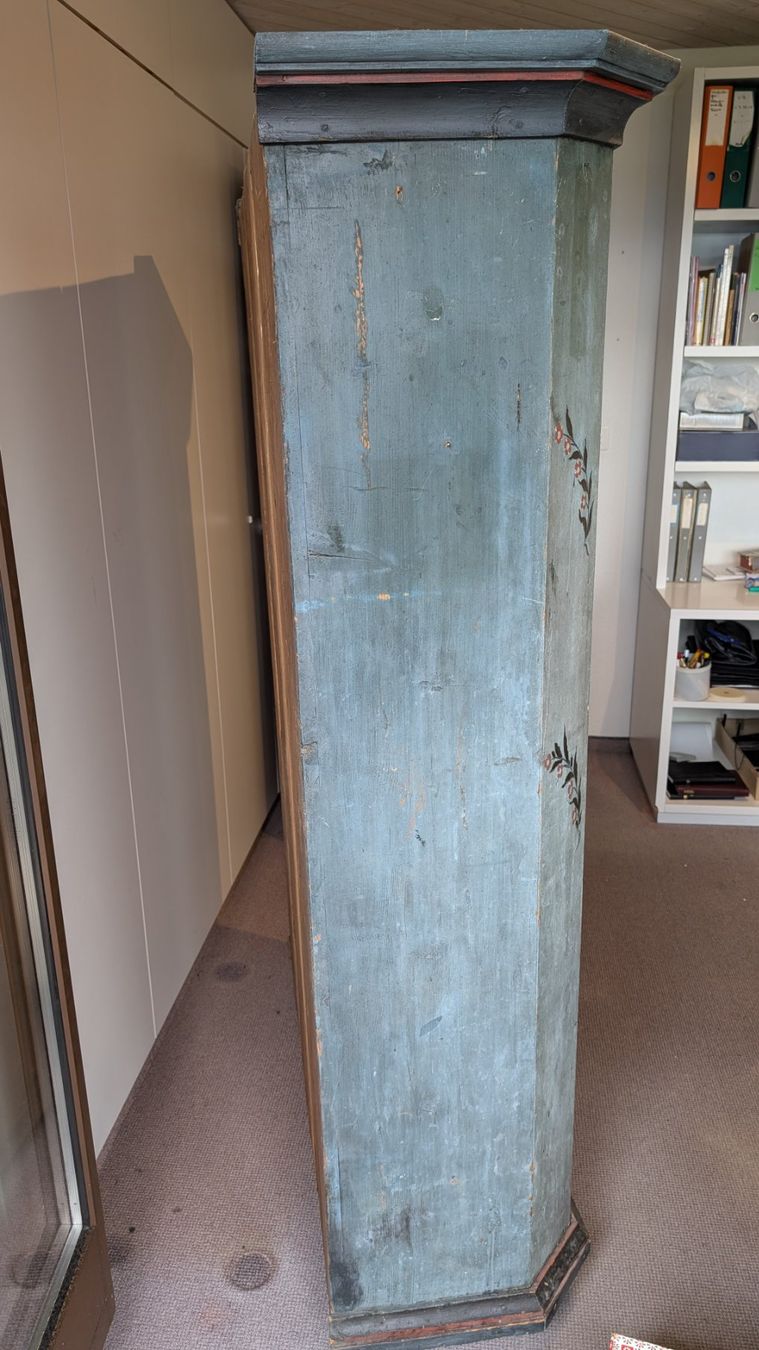 Armadi: Antiker Bauernschrank – Usato da Lüchingen venduto da fyb59 3