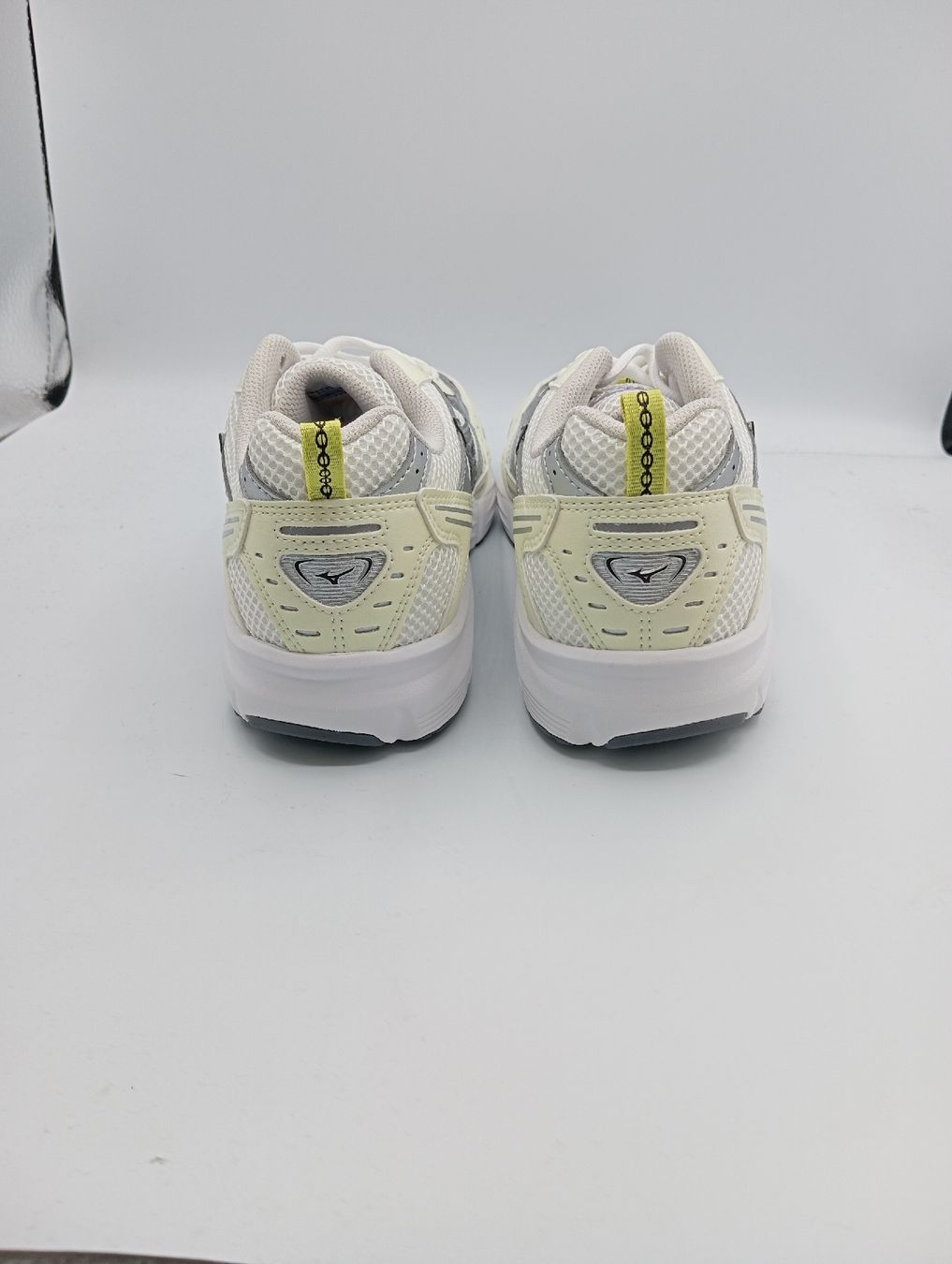 Mizuno Chaussures hommes: Mizuno MXR (EU36.5) – Neuf avec emballage d'origine à Schaffhausen par outlez 3