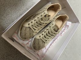 Guess sneaker Grösse 36