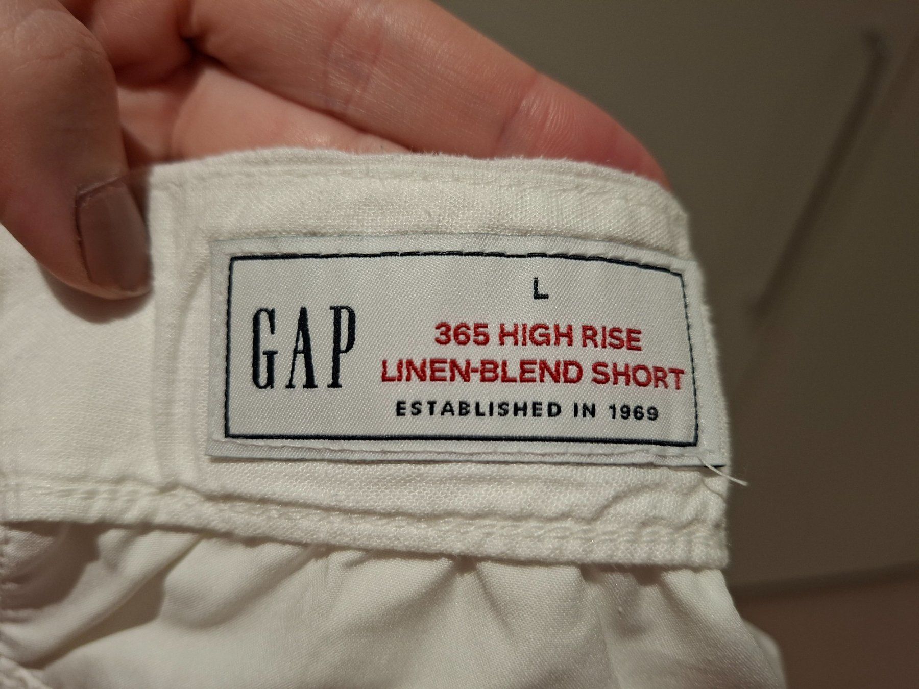 Gap Pantaloni: Gap Leinen Shorts – Usato da Meggen venduto da mar_yzb2 1