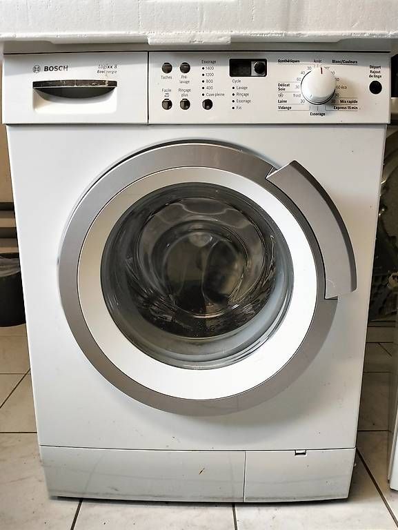 Machines à laver: Lave-linge Bosch – D'occasion à Genève par Ruiz.GuillenI