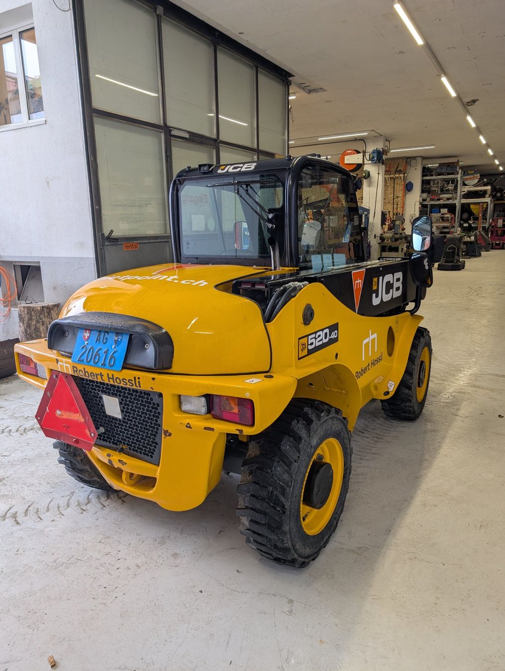 Jcb Caricatori: JBC 520 40 Teleskoplader Teleskopstapler – Usato da Scherz venduto da Mietpoint_Hossli 4
