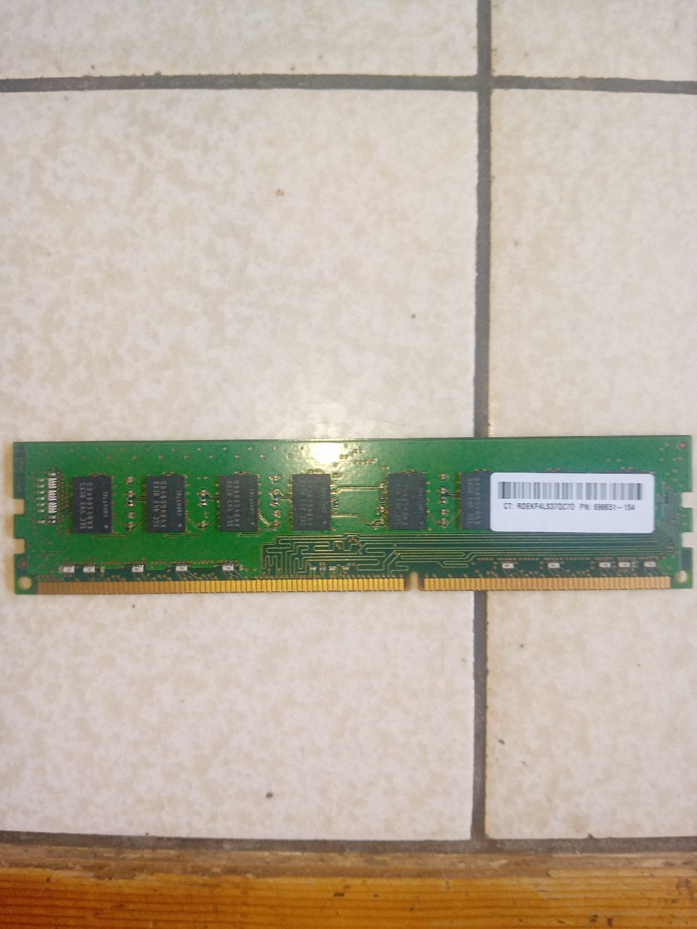 Samsung Memory / RAM: 4x 8gb 2Rx8 PC3-12800U-11-13B1 – Gebraucht aus Rolle von vfa_7hry 1