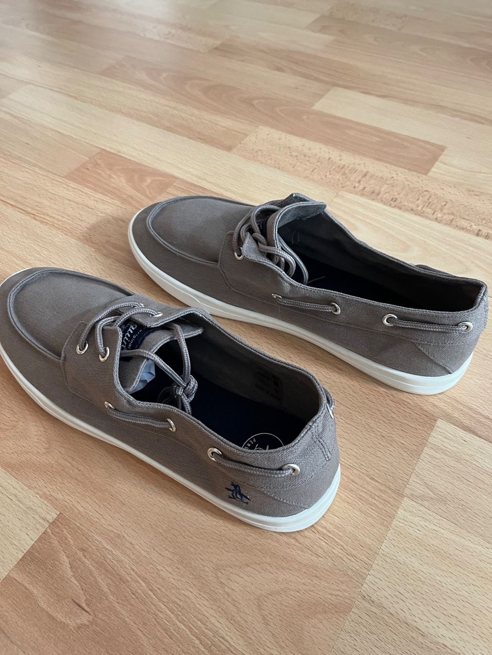 Scarpe da uomo: Original Penguin Men's Gray Canvas Shoes Size 45 – Nuovo (secondo la descrizione) da Basel venduto da ttudor 3