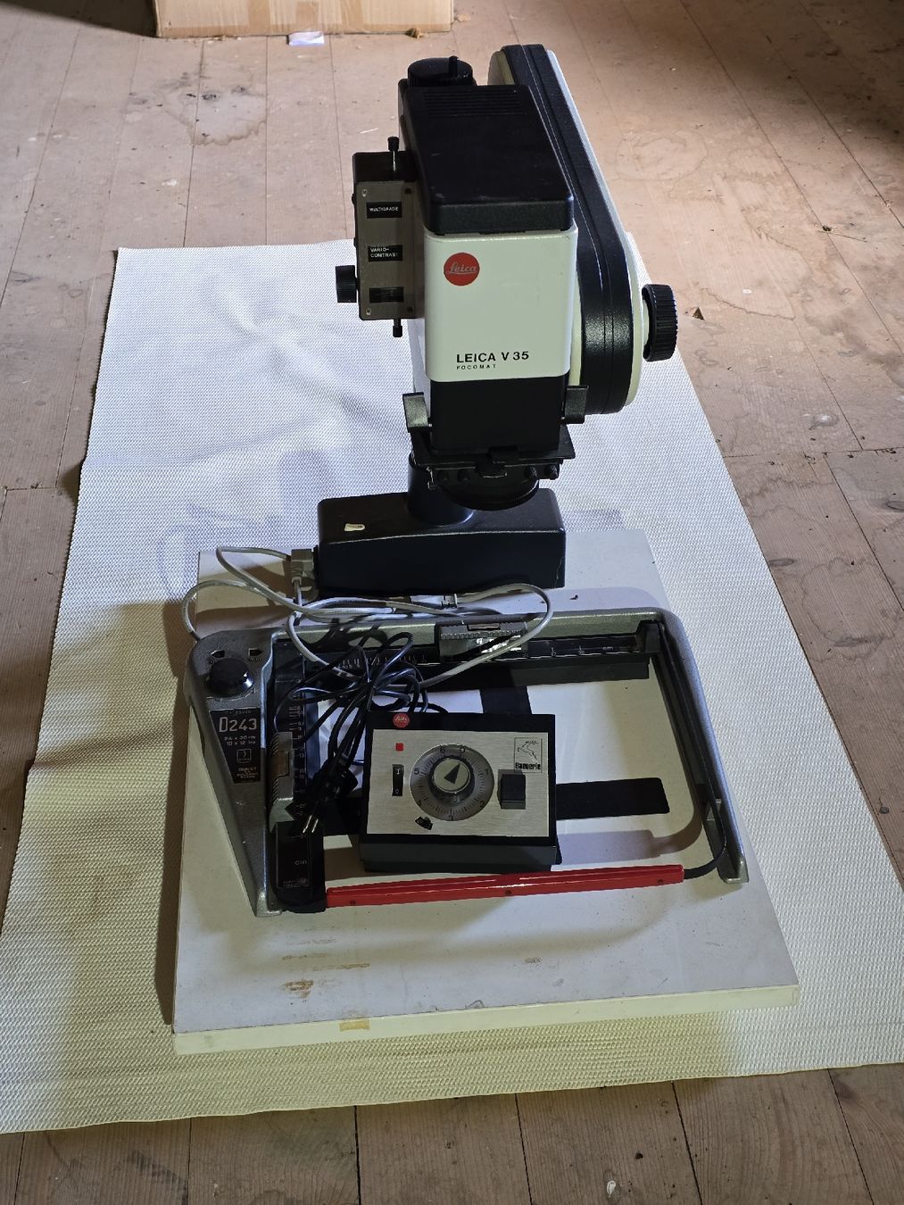 Leitz Laboratorio & Camera oscura: Leica focomat 35V Vergrosserer  – Usato da Detligen venduto da felix100000 4