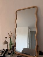 Spiegel Wave Naturfarben 