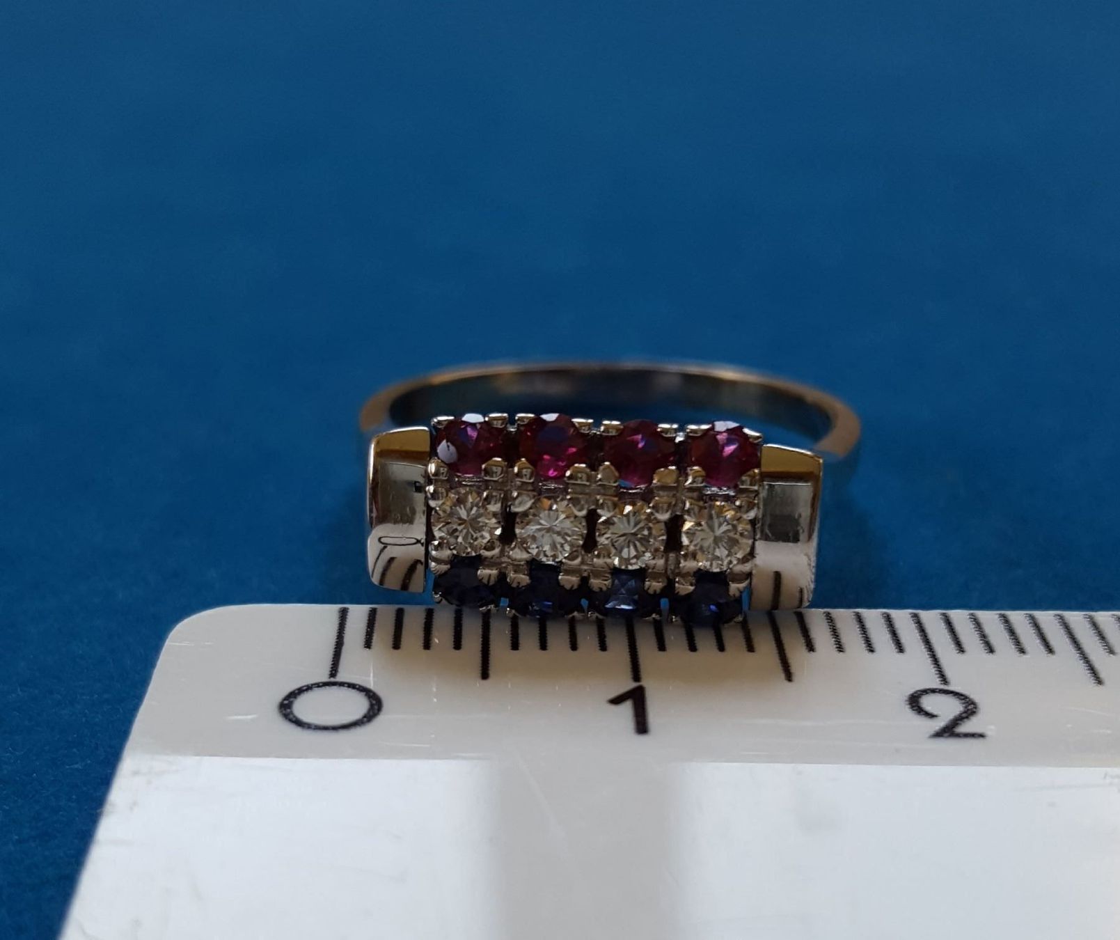Anelli: 750 Gold Ring Brillanten/Rubine/Saphire – Usato da Wald ZH venduto da Aniade 2