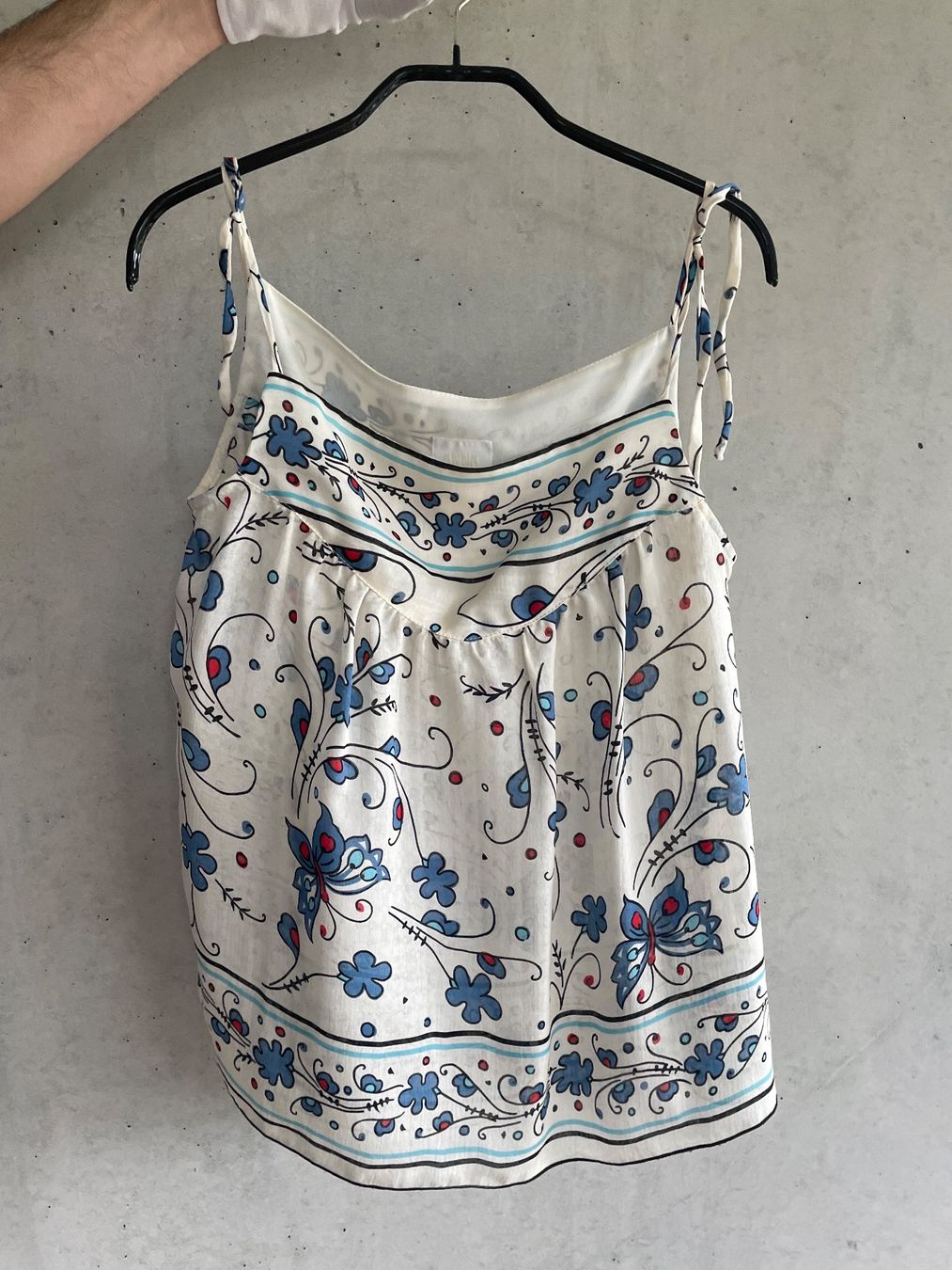 Top: Anna Sui - Träger-Top - Gr. US 4/CH ca. 36 – Usato da Allmendingen b. BE venduto da Revilo17
