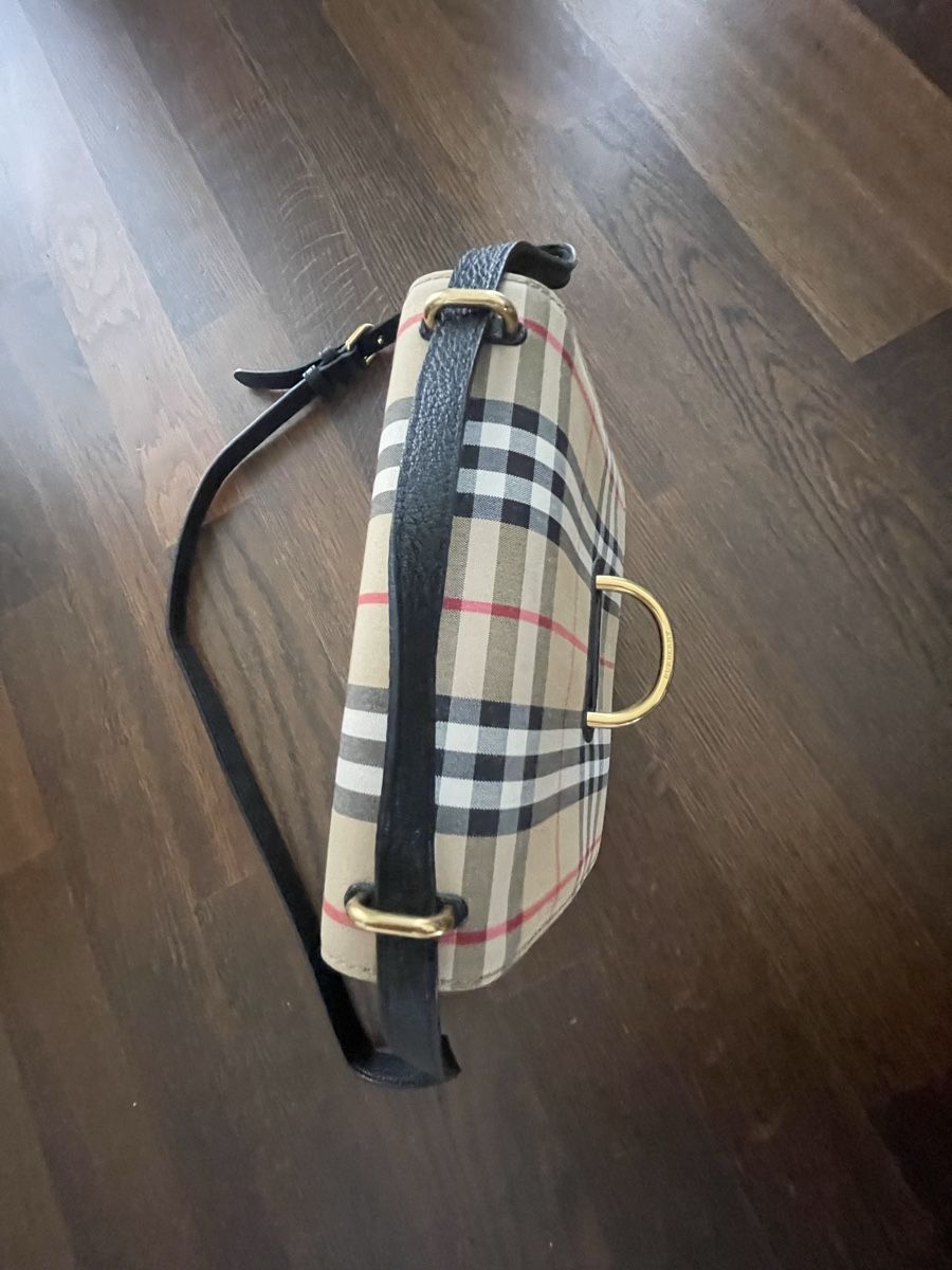 Burberry Taschen für Damen: Burberry D-Ring Tasche, Vintage Stil - ein Klassiker! – Gebraucht aus Winterthur von man_8lqn 3