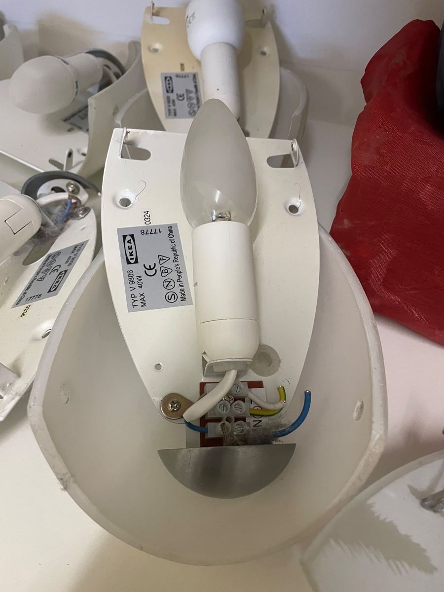 Ikea Lampade: 7 Wandlampen inkl. Glühbirne – Usato da Amlikon-Bissegg venduto da ricci.h 2