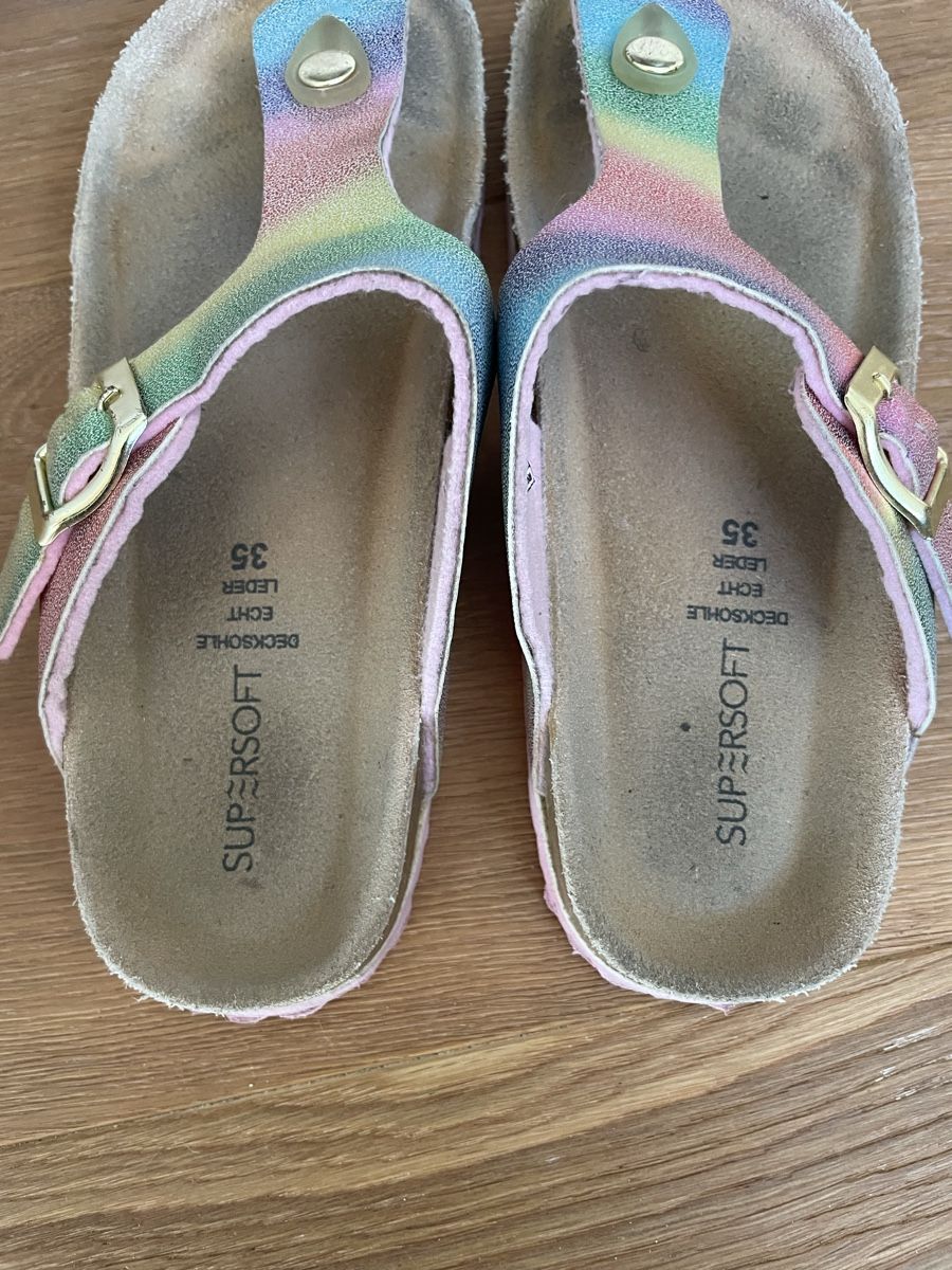 Scarpe per ragazze: Sandaletten / Sandalen / Flipflops – Usato da Aarwangen venduto da erd_ngx8 2
