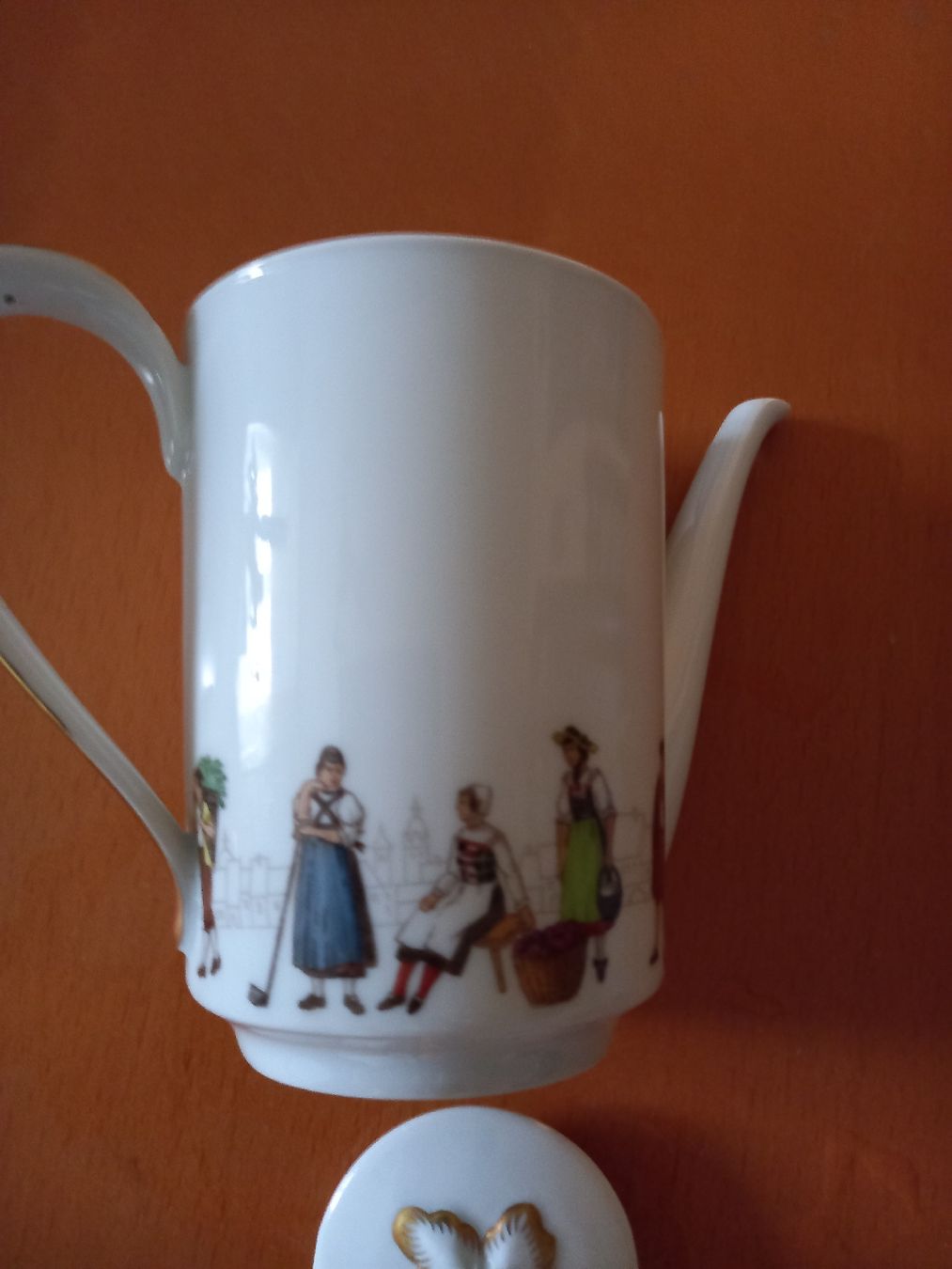 Geschirrsets: Handgemalt Costumes Swiss Langenthal Teeset – Gebraucht aus Bern von Imamrashed 2