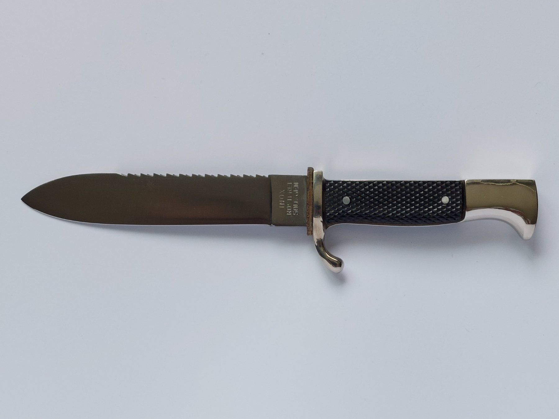 Solingen Accessoires: Fahrtenmesser Solingen mit Sägezahnung – D'occasion à Liebefeld par Helveticus6 2